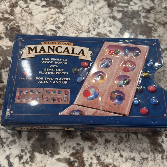 Solid wood 🪵 Mancala Oak finish wood board wit gemstone pieces in tin case - Picture 3 of 6
